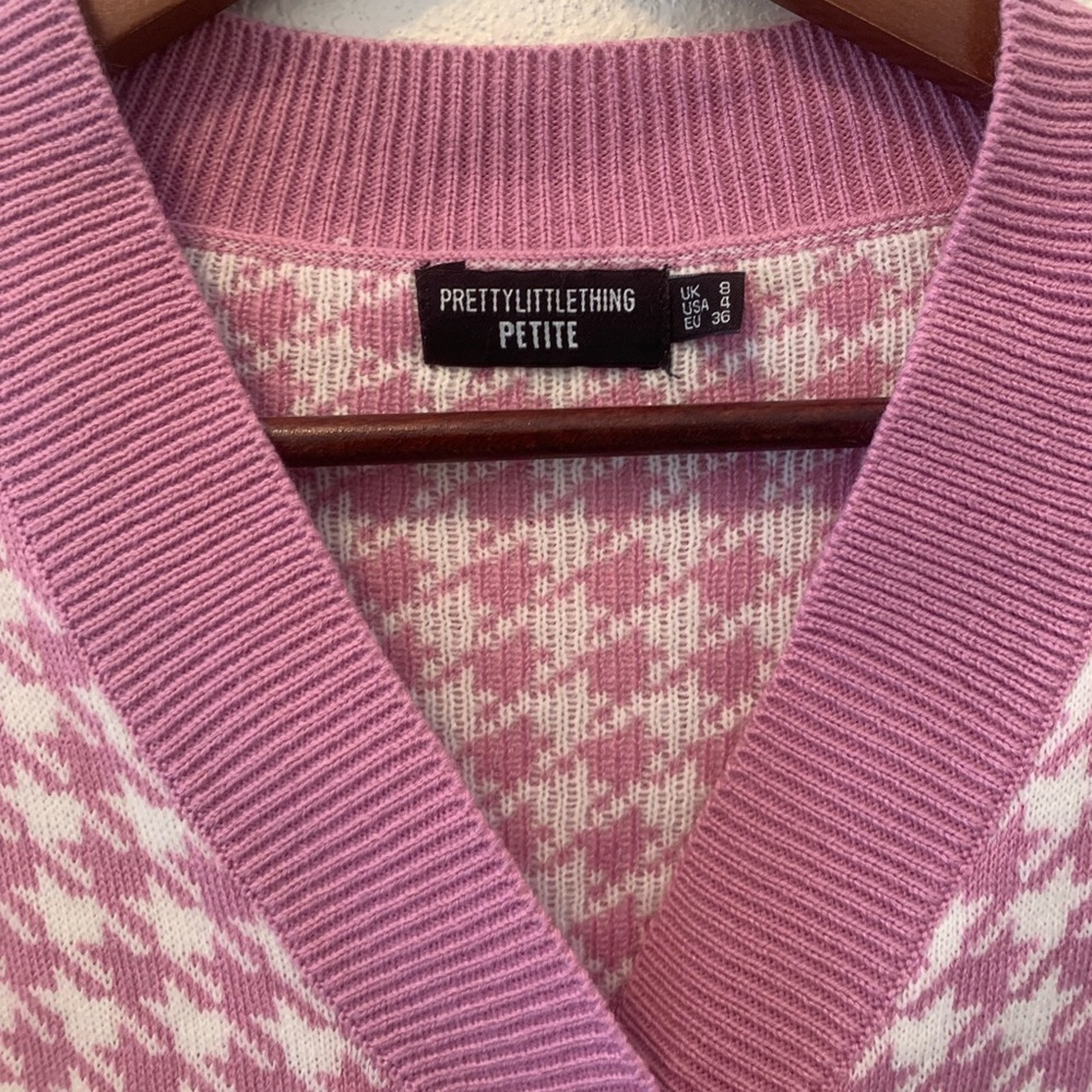 Sweater - Picture 4 of 4